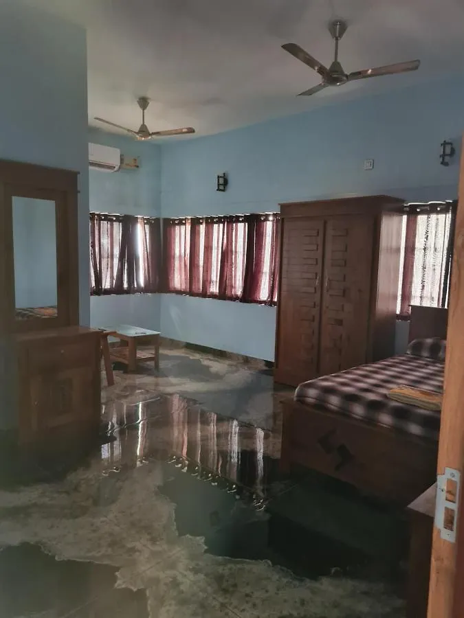 Sea Lake Home Kokkanisseri Homestay