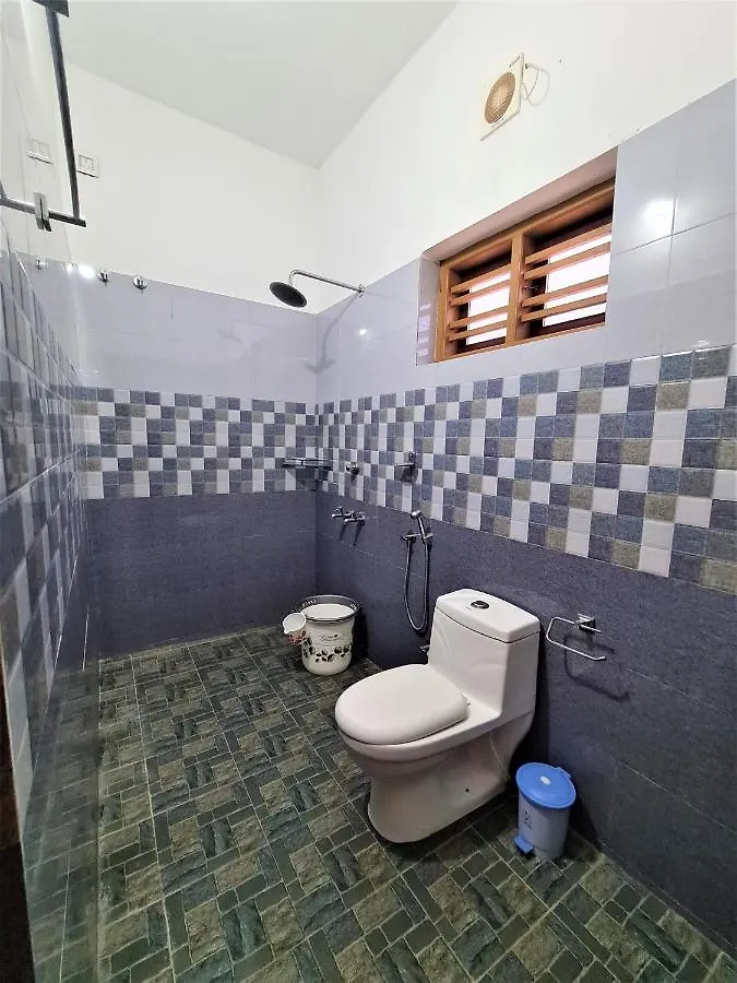 Sea Lake Home Kokkanisseri 0*,  India